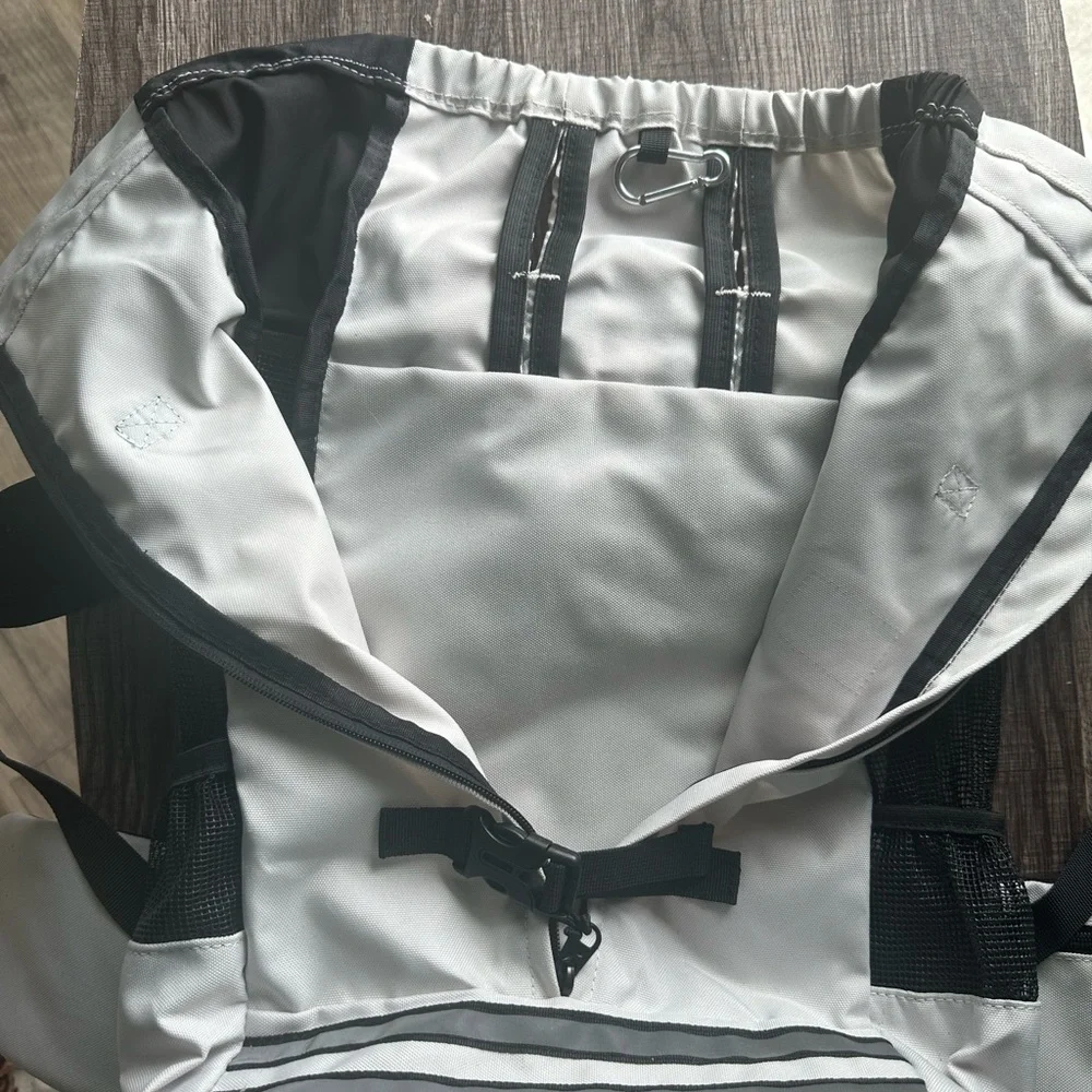 Brand new Paw Pack - small doggie back pack